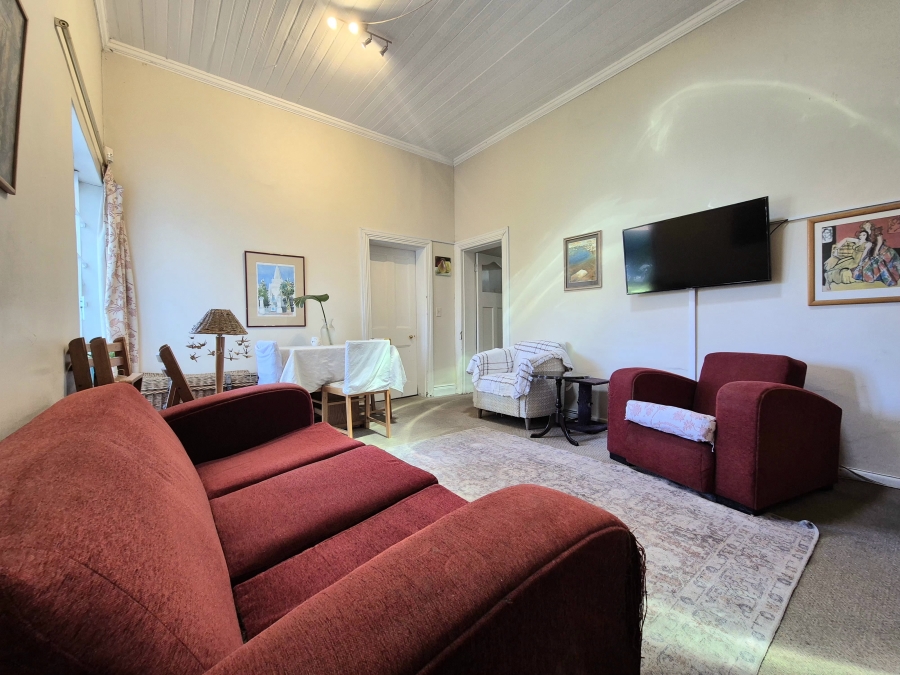 3 Bedroom Property for Sale in Wynberg Upper Western Cape